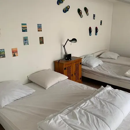 Holiday home Maison Lumineuse A 100 M Du De *